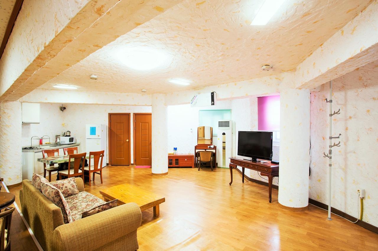Lasania Resort Seogwipo Extérieur photo
