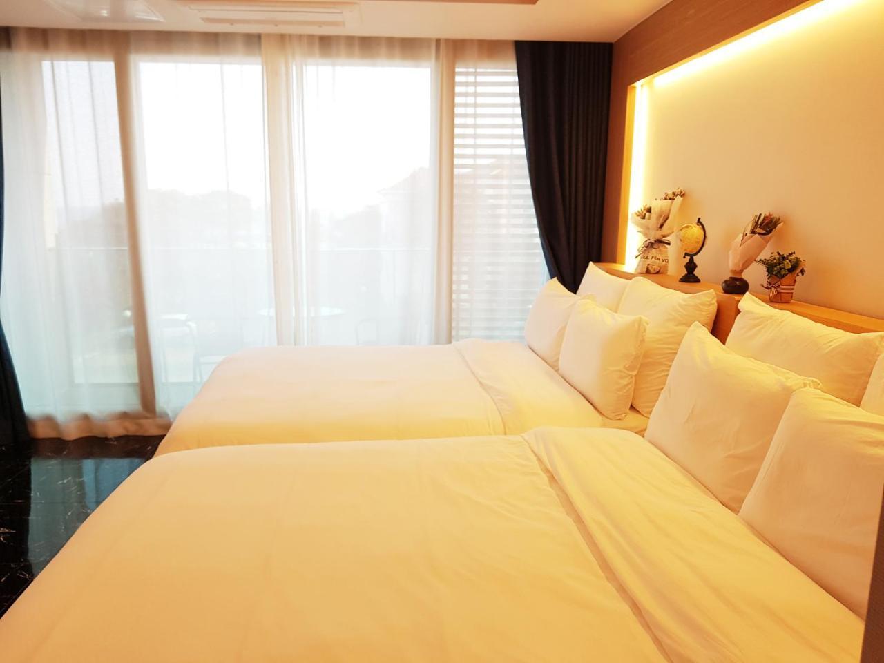 Lasania Resort Seogwipo Extérieur photo