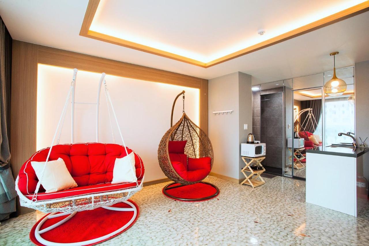 Lasania Resort Seogwipo Extérieur photo